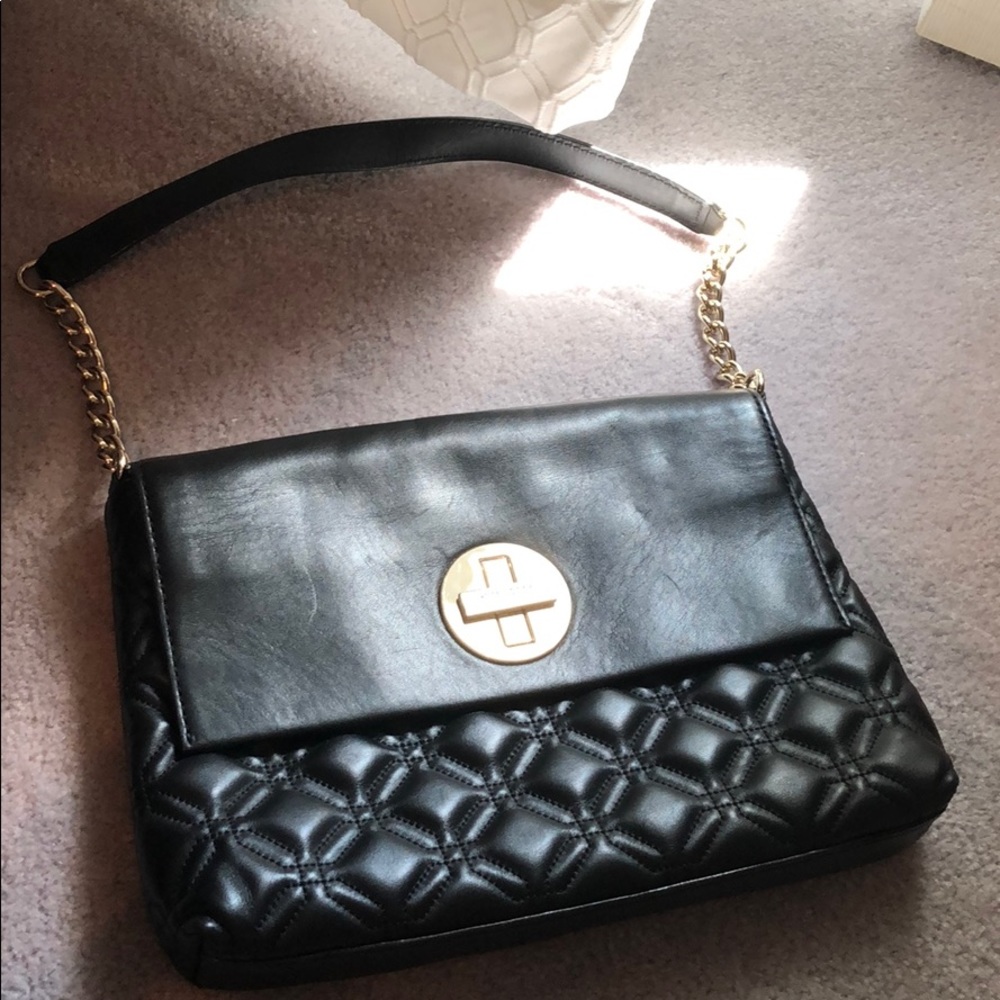 Kate Spade Classic back shoulder bag *firm price